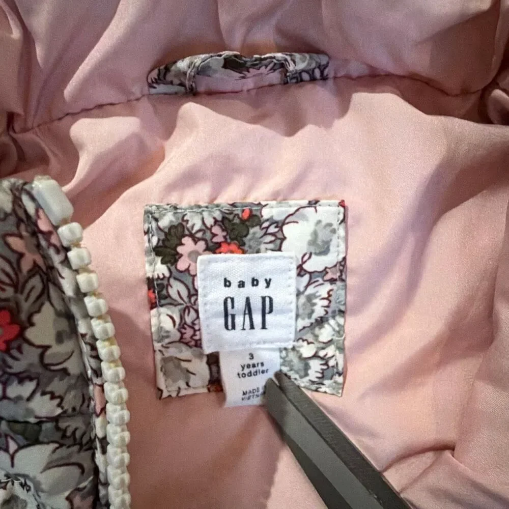 Baby Gap Go Puffer Floral Vest 3T Pink Grey